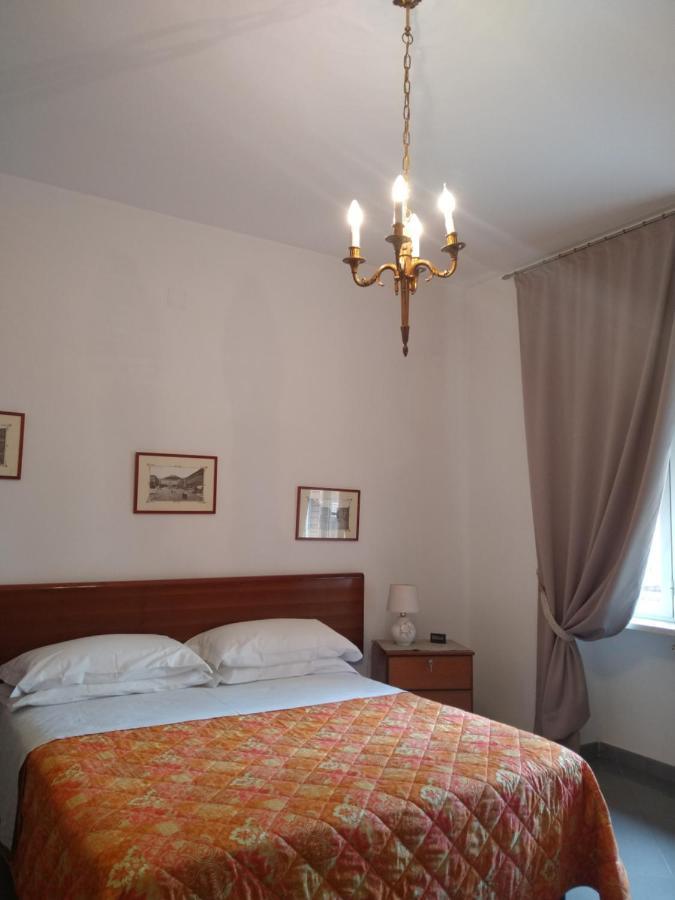 B&B Galileo Неаполь Экстерьер фото